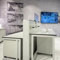 System DELTA 30 Labspine Medienversorgung